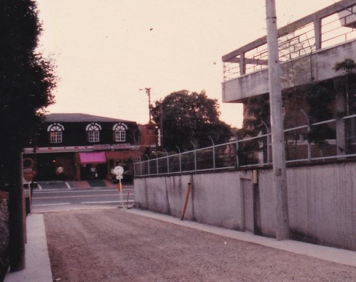 1980年ごろの「コメダ珈琲店 本店」