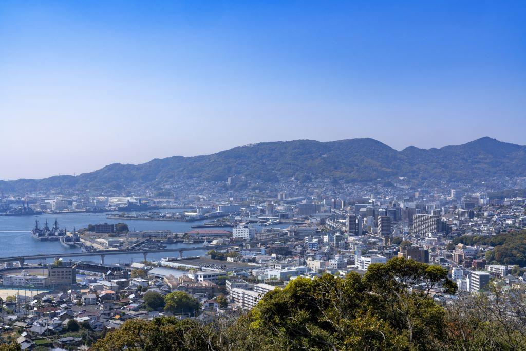 佐世保市(フリー素材より)