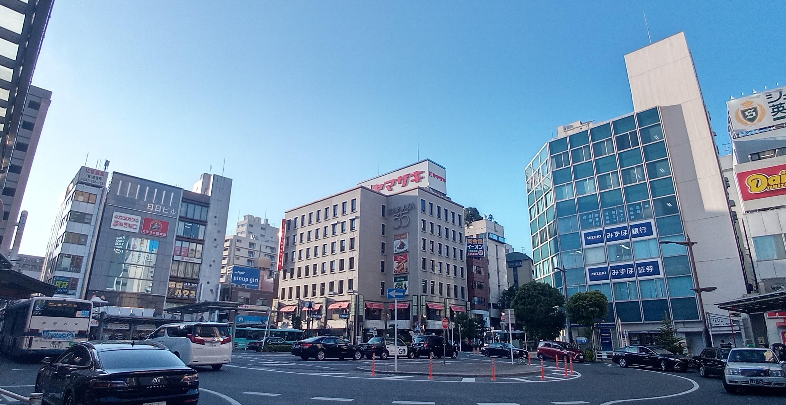 茅野市(フリー素材より)