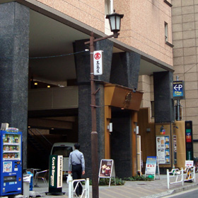 アパホテル＜日本橋駅前＞エントランス