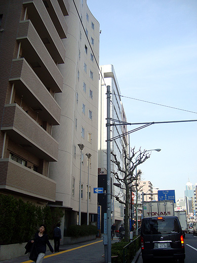 浅草ビスタホテル正面全景