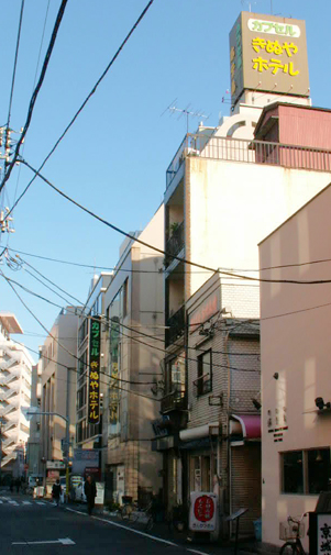 旧・カプセルきぬやホテル上野