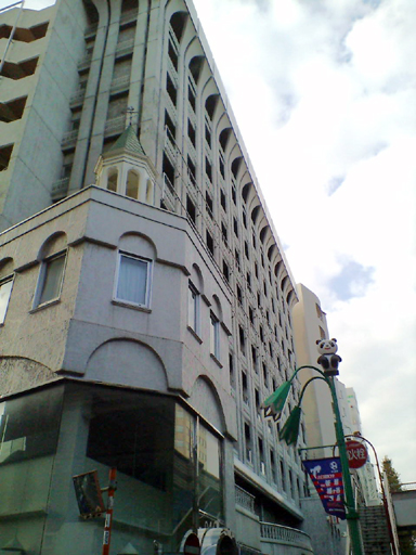 ラガール・ドゥ・ラビー新宿 外観