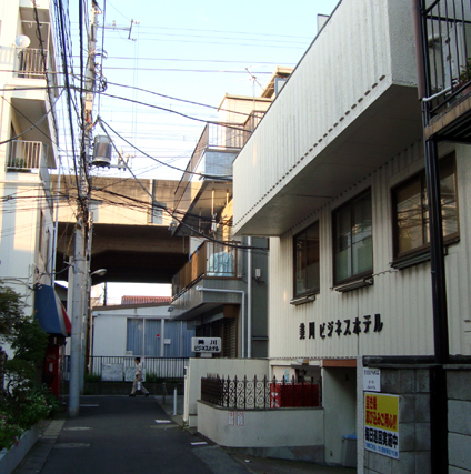 本八幡・美川ビジネスホテル